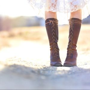 Stunning Frye Villagers